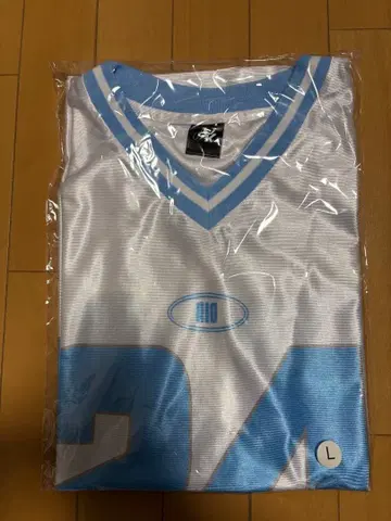 NiziU 리오 유니폼 T셔츠 L 사이즈