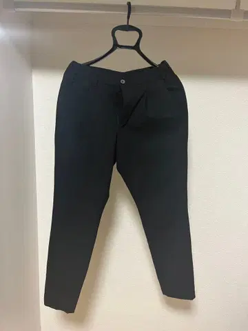 UNITED TOKYO 블랙 슬랙스 1