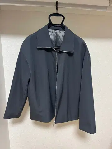 PUBLIC TOKYO 그레이 자켓