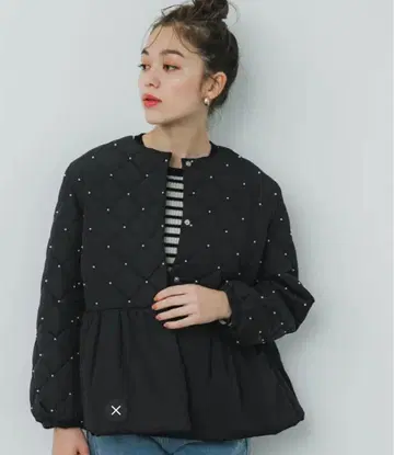 Coca 펄 퀼팅 티어드 블루종