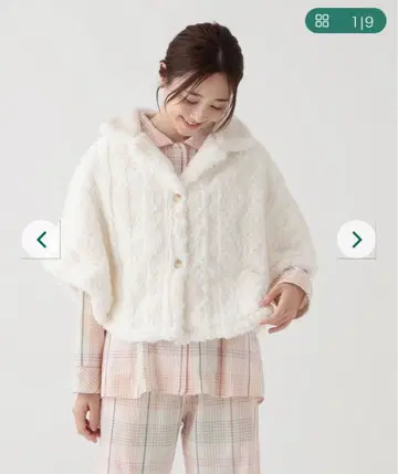 새상품 미사용 택 포함 AFTERNOON TEA 판초 아이보리