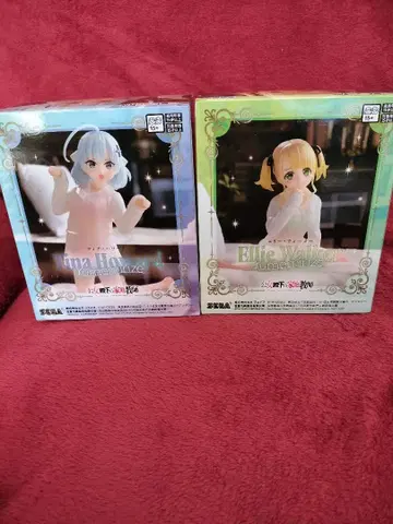 Tina Howard & Ellie Walker 피규어 2체 세트