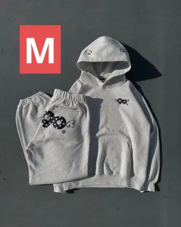 버건디 후디와 팬츠 세트 M 사이즈