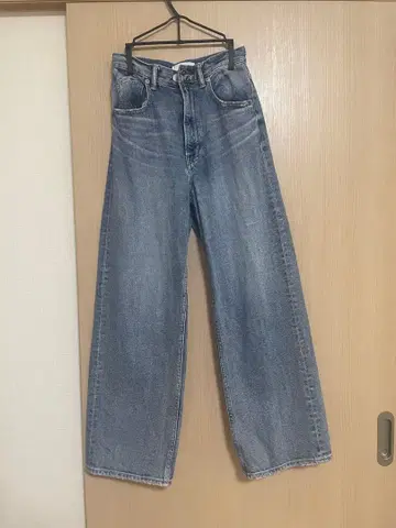 AZUL by moussy 하이웨스트 와이드 데님 S 사이즈