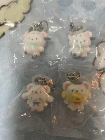 산리오 캐릭터즈 메지루시 액세서리 복슬복슬 스노우 4개 세트