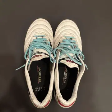 MORELIA 화이트 축구화