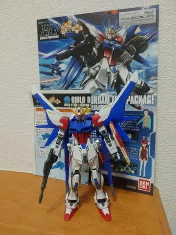 1/144 HG 빌드 스트라이크 건담 완성품 동시 300엔 할인