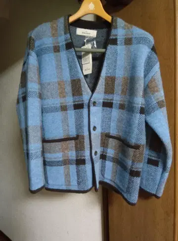 르 멜란지 새상품 체크 무늬 더블 자카드 니트 가디건