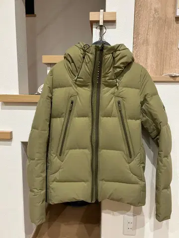 DESCENTE 미즈사와 다운