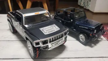 Hummer H2 & Jeep Wrangler 다이캐스트 자동차 세트