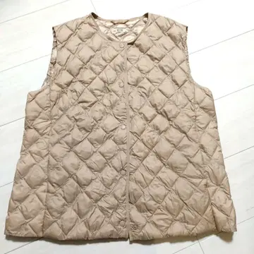 유니클로 UNIQLO 베이지 퀼팅 다운 베스트 XL 수납 봉투 포함