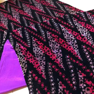 앤티크 벨벳 숄 다크하고 요염하며 modern한 지그재그