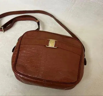 ferragamo 페라가모 브라운 숄더백