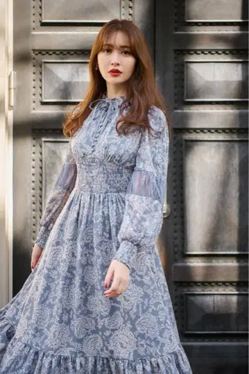 Herlipto Winter Floral Long-sleeve Dress