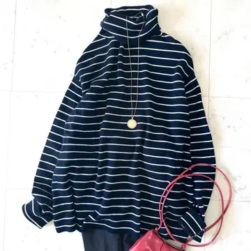 컨디션 최상 두지엠 클라세 LEONORA 보더 풀오버 터틀