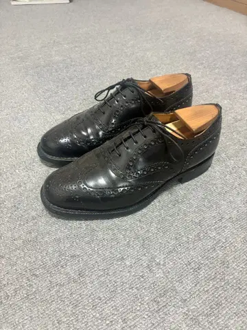 처치 버우드 60f 81 라스트