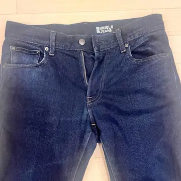 UNIQLO 슬림핏 데님 팬츠 다크 블루