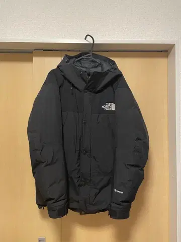 THE NORTH FACE 블랙 다운 자켓