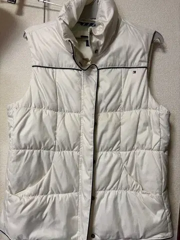 TOMMY HILFIGER 화이트 다운 베스트 M 사이즈