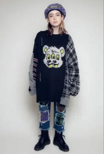 [ 새상품급 ] 캔디스트리퍼 HILARIOUS BEAR 니트