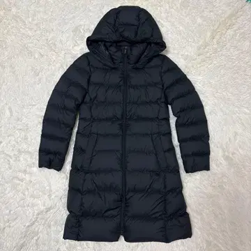 유니클로 블랙 후드 부착 롱 다운 자켓 라이트웨이트 다운