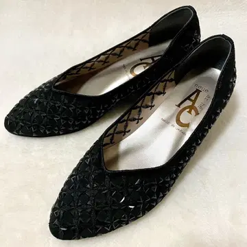 AC 아몬드 토 트라이앵글 비쥬 몰드 웨지솔 펌프스