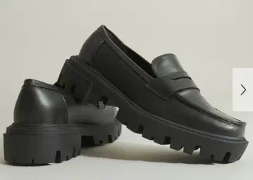 SENSE OF PLACE by URBAN RESEARCH 로퍼