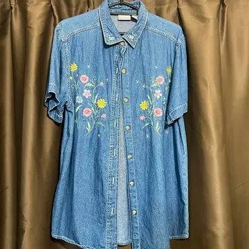 Bobbie Brooks 자수 셔츠