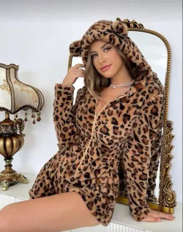 레오파드 무늬 파자마 인형옷 shein 레오퍼레이드