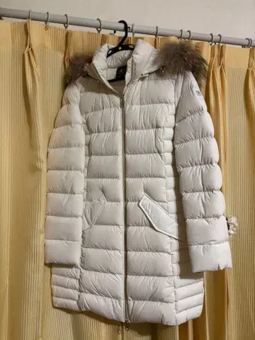 [ 새상품급 ] Cape Horn 후드 부착 다운 자켓 케이프호른