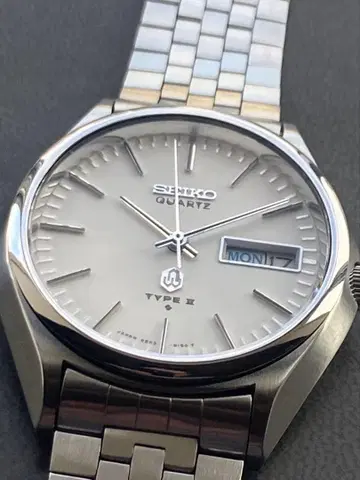 세이코 SEIKO 타입 2 흠집 없는 컨디션 최상 앤티크 배터리 새상품