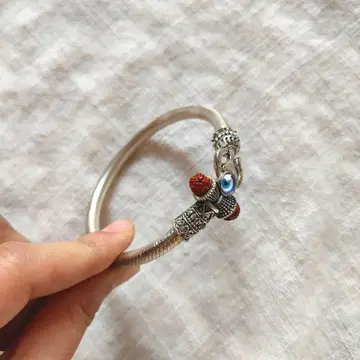 시바 신 실버 뱅글, 본고장 리시케시 구매 후지이 카제