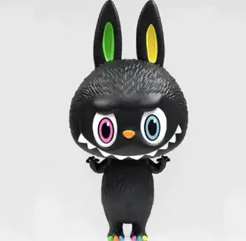 Zimomo Titan Everybody Knows