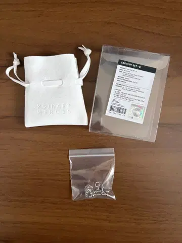 XDINARY HEROES EAR CUFF SET- B