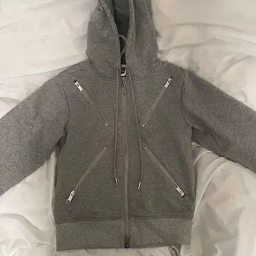 BEEDEN DUALITY ZIP DESIGN HOODIE