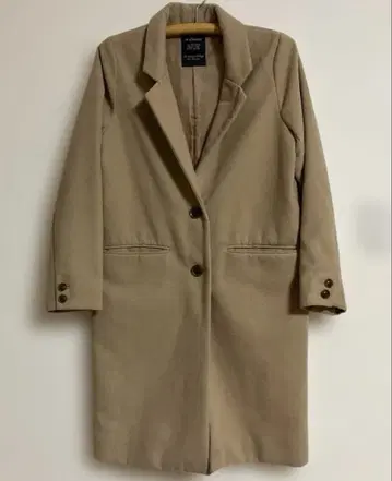 w closet 베이지 체스터 코트