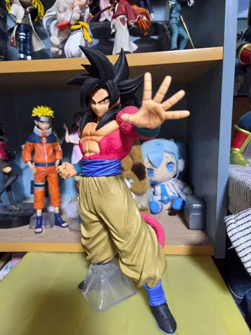 드래곤볼 GT. 그레이트 사이언 제일복권 손오공 4.