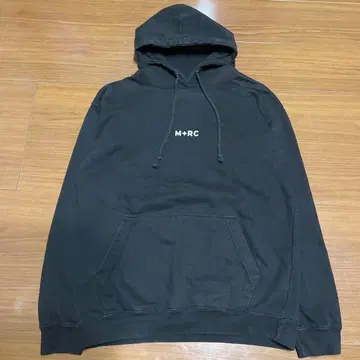 M+RC NOIR 블랙 후드티