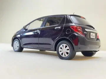 도요타 Vitz 미니카 퍼플