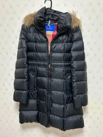 BLUE LABEL CRESTBRIDGE 블랙 다운 자켓 38