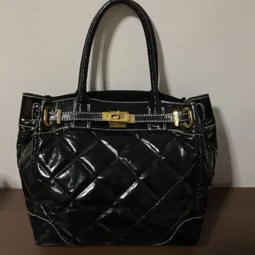 개점 세일 인기 사용 며칠 새상품급 ADMJ 가죽 로고 플레이트 핸드백