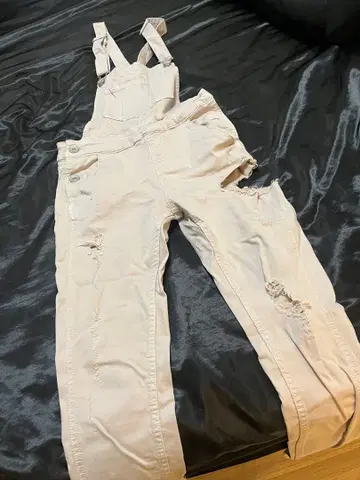 베이지 데미지 가공 오버롤 살로펫