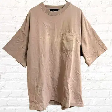 T셔츠 컷앤소 드롭 숄더 포켓 부착 심플 브라운 모카