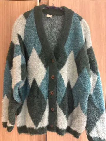 니코앤드 - 모듬 패턴 페더 V넥 가디건