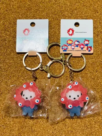 오사카 간사이 만박 산리오 미야쿠미야쿠 클리어 키링 포차코 2개 세트