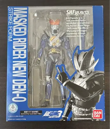 SH피규어츠 가면라이더 NEW 전왕 스트라이크 폼