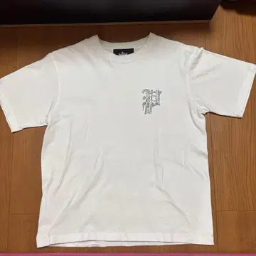 팻랭크 큐빅 T셔츠 화이트