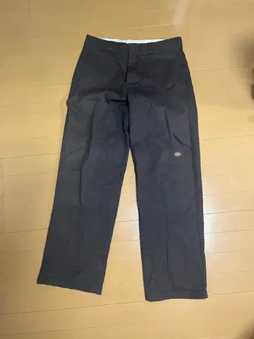 Dickie's 더블니 LOOSE FIT 센터 프레스 워크 팬츠