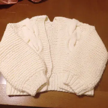 아이보리 케이블 짜임 가디건