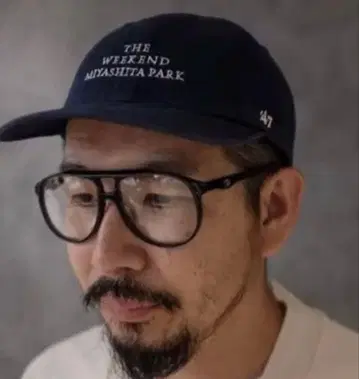 Oliver Goldsmith RAY E River